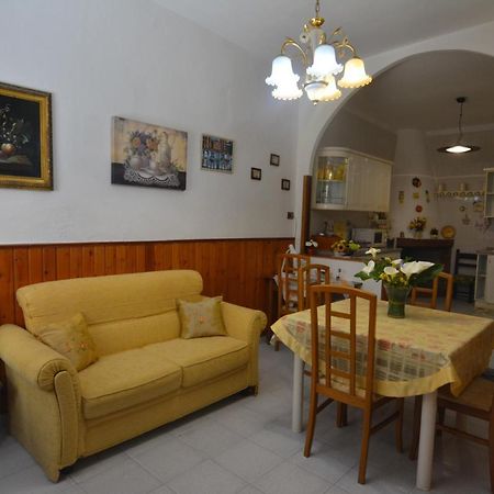 Casa Vacanze I Girasoli 伊格莱西亚斯 外观 照片